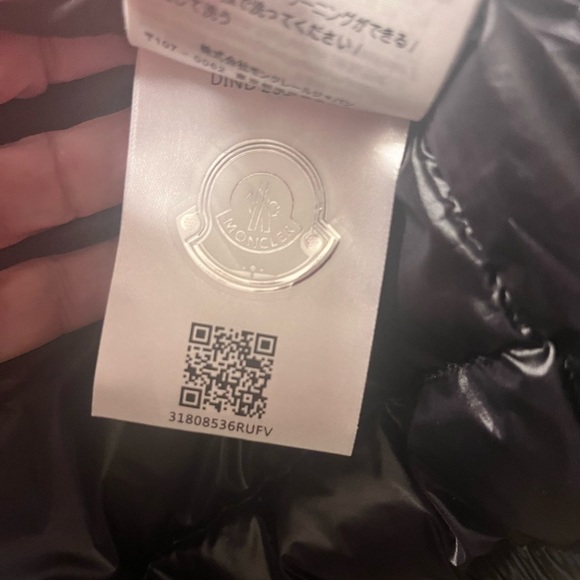 Moncler men’s winter jacket size 3 - Picture 5 of 8